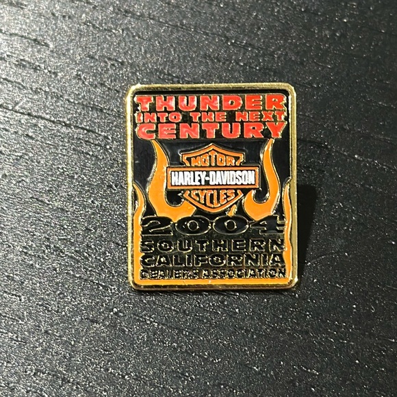 Harley-Davidson Pin - Picture 1 of 3
